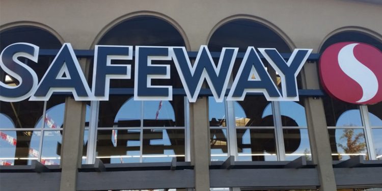 Safeway-Bird-Ave_01-900x675