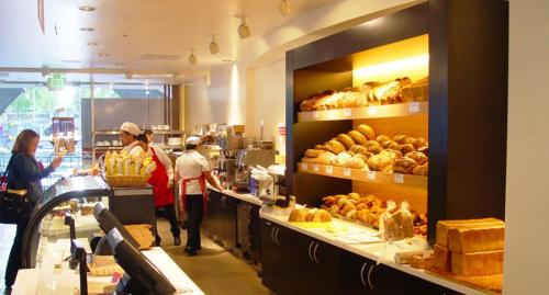 Andersen-Bread-SF-shelves