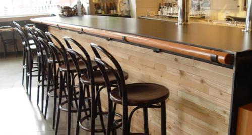 Steel-Bar-with-Doug-Fir-900x675