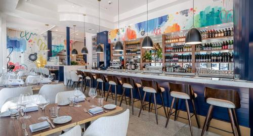 bar-view-main